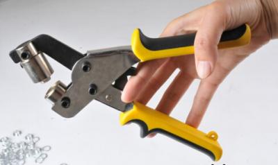 Manual Eyelet Puncher